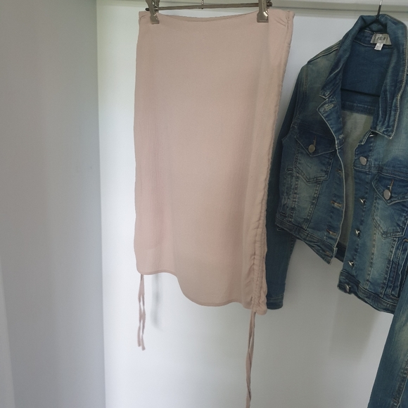 Ava and ever scrunch tie up skirt - Picture 3 of 4